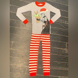Hanna Andersson Gray and Red Kids Star Wars collection Christmas Pajama Set
